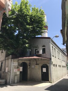 Tahta Kadı Camii