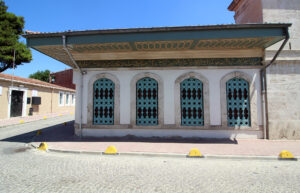 Bala Süleyman Ağa Türbesi