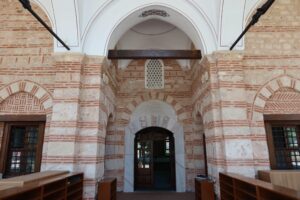 Gazi Orhan Bey Camii