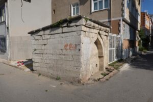 Melek Hatun Çeşmesi