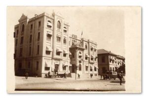 Eski Postane Binası