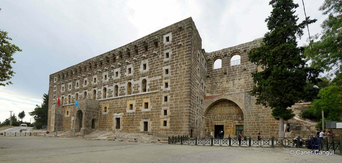 Aspendos Antik Tiyatrosu Ön Görünümü • Kültür Envanteri