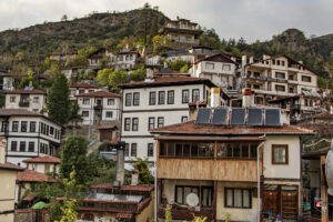 Akşemsettinoğlu Konağı