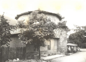 Eski Cami, İvraca