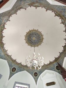Katipzade Mehmet Paşa kızı Ayşe Hanım için yaptırmıştır.