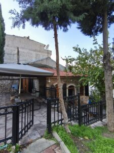 Aya Paraskevi Kilisesi, Yanık Kilise