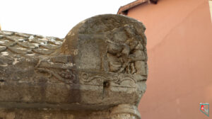 Lülecizade Çeşmesi Kadın Tasviri