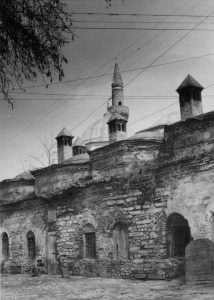 İshak Paşa Medresesi