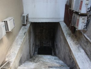 Çukur Çeşme, Laleli