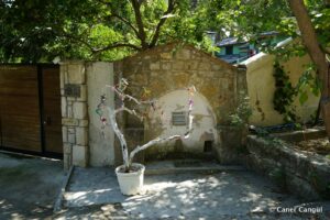 Denizli Köyü Akmaz Çeşme, Urla