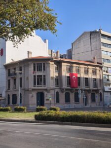Ziraat Bankası Binası, Konak
