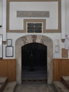 Hüseyin İsa Bey, Aydınoğulları Beyliği döneminde yaşamış hayırseverdir