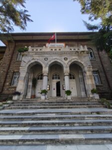 İzmir Kız Lisesi 5 İzmir Kız Lisesi