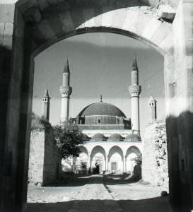 Karapınar Sultan Selim Camii