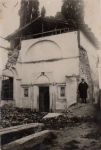 Lala Şahin Paşa Türbesi