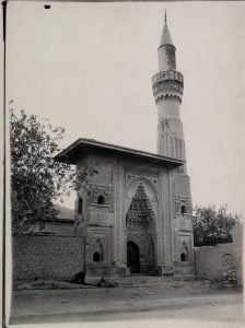 Sahip Ata Camii Taçkapısı'nın restorasyon sonrası vaziyeti