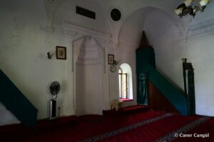 Urla Denizli Köyü Camii