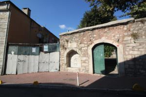 Mehmet Ağa Camii Batı Kapısı Çeşmesi