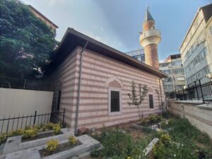Bakkalzade Mescidi