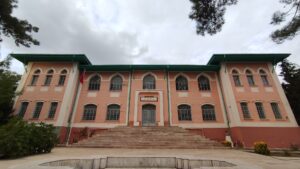 Tavas Gazi İlkokulu
