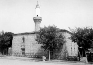 Karinabad Camii