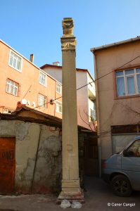 Sultan II. Mahmut Nişan Taşı (Mezarlık Arkası Sokak)
