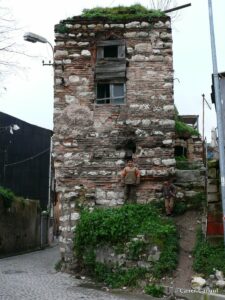 Baltacı Kara Hafız Konağı