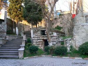 Bıçakçı Alaaddin Camii Çeşmesi