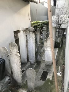 Pirinççi Sinan Ağa Kabri ve Haziresi