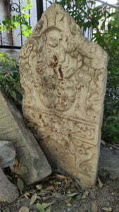 Selvili Mescit, Konak