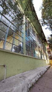 Selvili Mescit, Konak