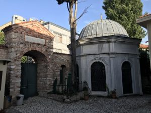 Şeyh Ahmet Buhara Türbesi