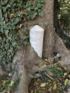 Hüsam İbni Abdullah Türbesi