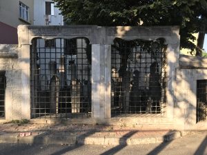 Aşıkpaşa Camii Haziresi