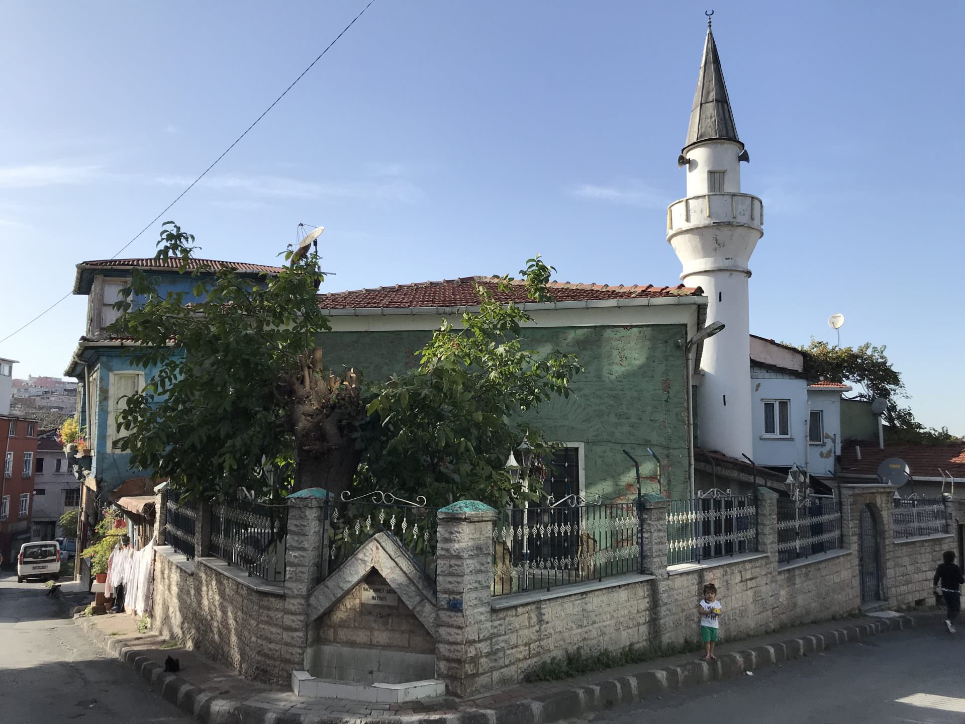 Hoca Gıyasettin Emlakçı