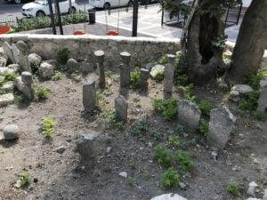 Biber Ağa Mezarlığı