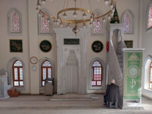 Otakçıbaşı Hüseyin Ağa Camii Mihrabı