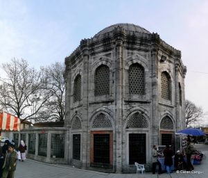 Ferhat Paşa Türbesi