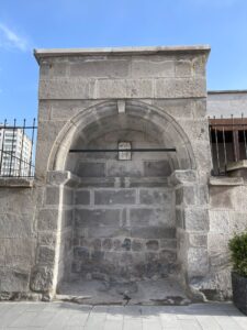 Tasmakıran Camii Çeşmesi