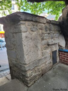 Malik Ağa Çeşmesi (Aşıklar Çeşmesi)