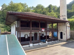 Kabataş Mahallesi Camii