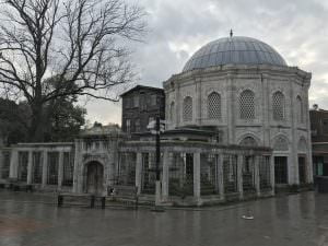 Ferhat Paşa Türbesi