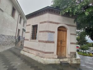 Konuralp Türbesi