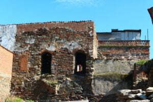 Karakadı Hanı, Tire