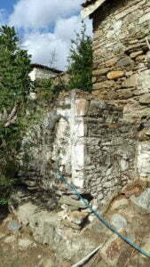 İmam Kızı Ayşe Çeşmesi, Güdüşlü