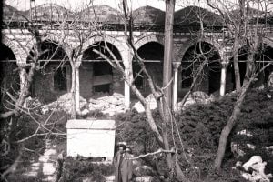 Hekimbaşı Ömer Efendi Medrese ve Külliyesi