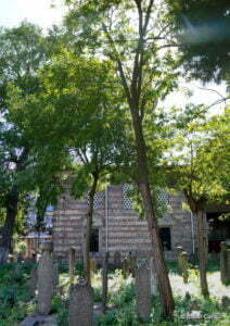 Hacı Evhad Camii Haziresi, Yedikule