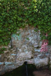 Kalfa Sokak Çeşme 1