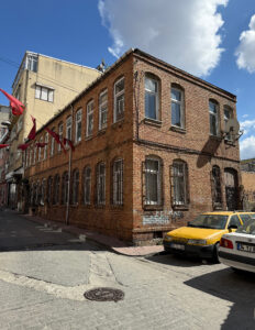 Yahudhane — Keçecipiri, Merhamet, 26