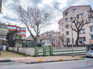 Kadızade Tekkesi, Türbesi ve Haziresi